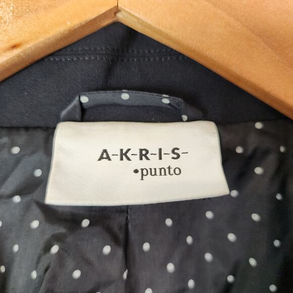 Akris Punto Classic 4 Button Blazer Size 12 Black Wool Single Breast Suit Jacket - Picture 5 of 8